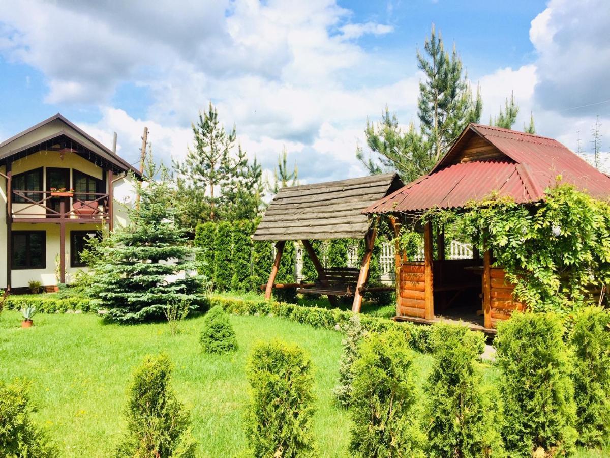 Котетж У Вілла Діола Kosiv Exterior photo